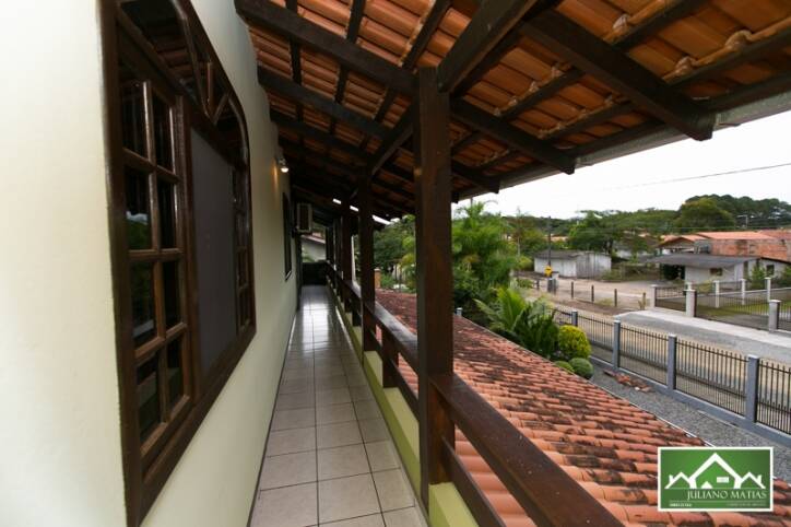 Casa à venda com 4 quartos, 360m² - Foto 25