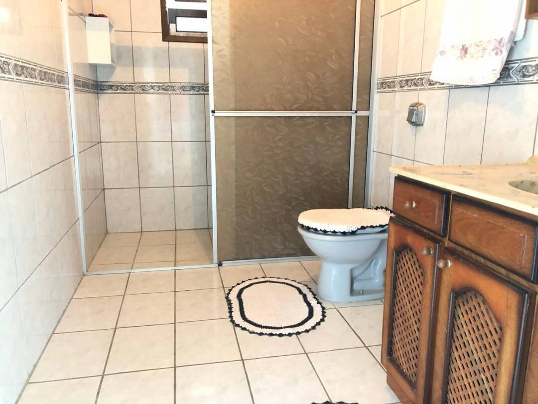 Sobrado à venda com 6 quartos, 220m² - Foto 31