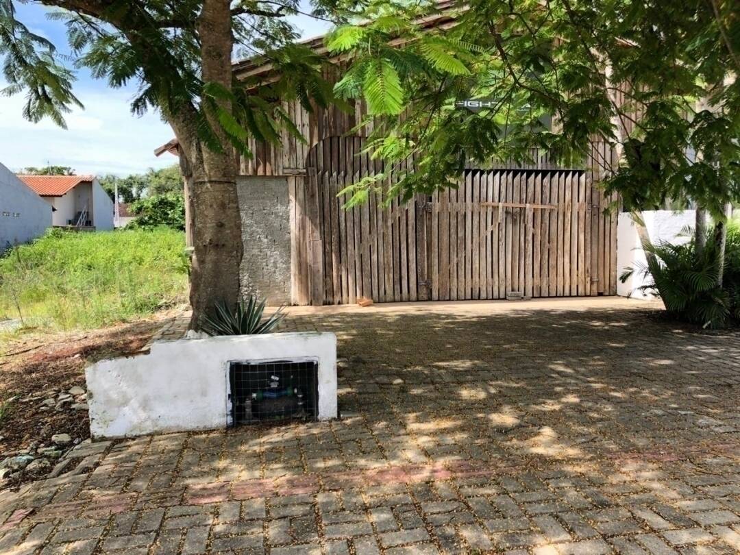 Sobrado à venda com 6 quartos, 220m² - Foto 52