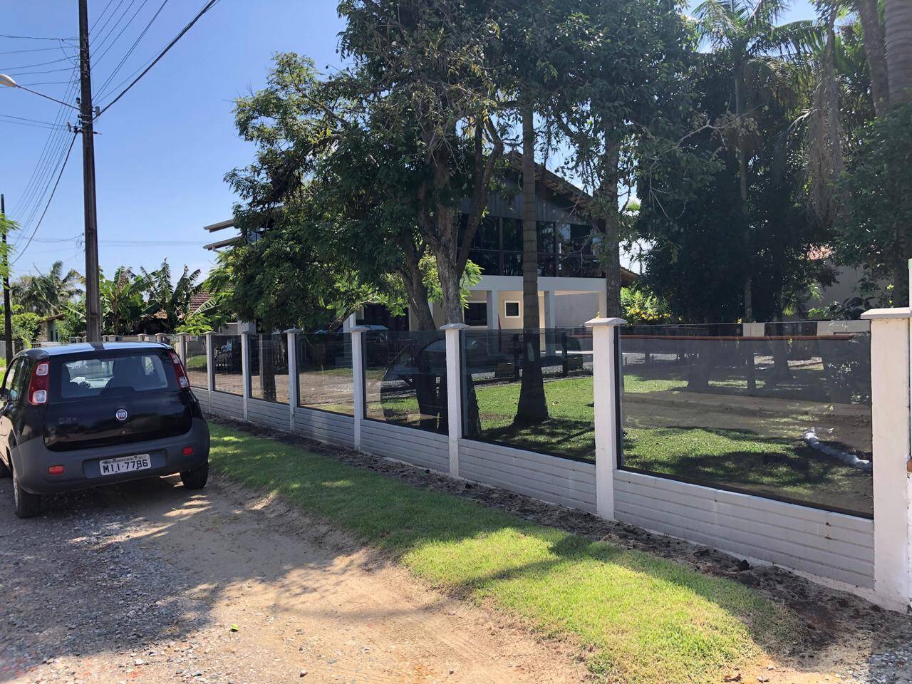 Sobrado à venda com 4 quartos, 240m² - Foto 2