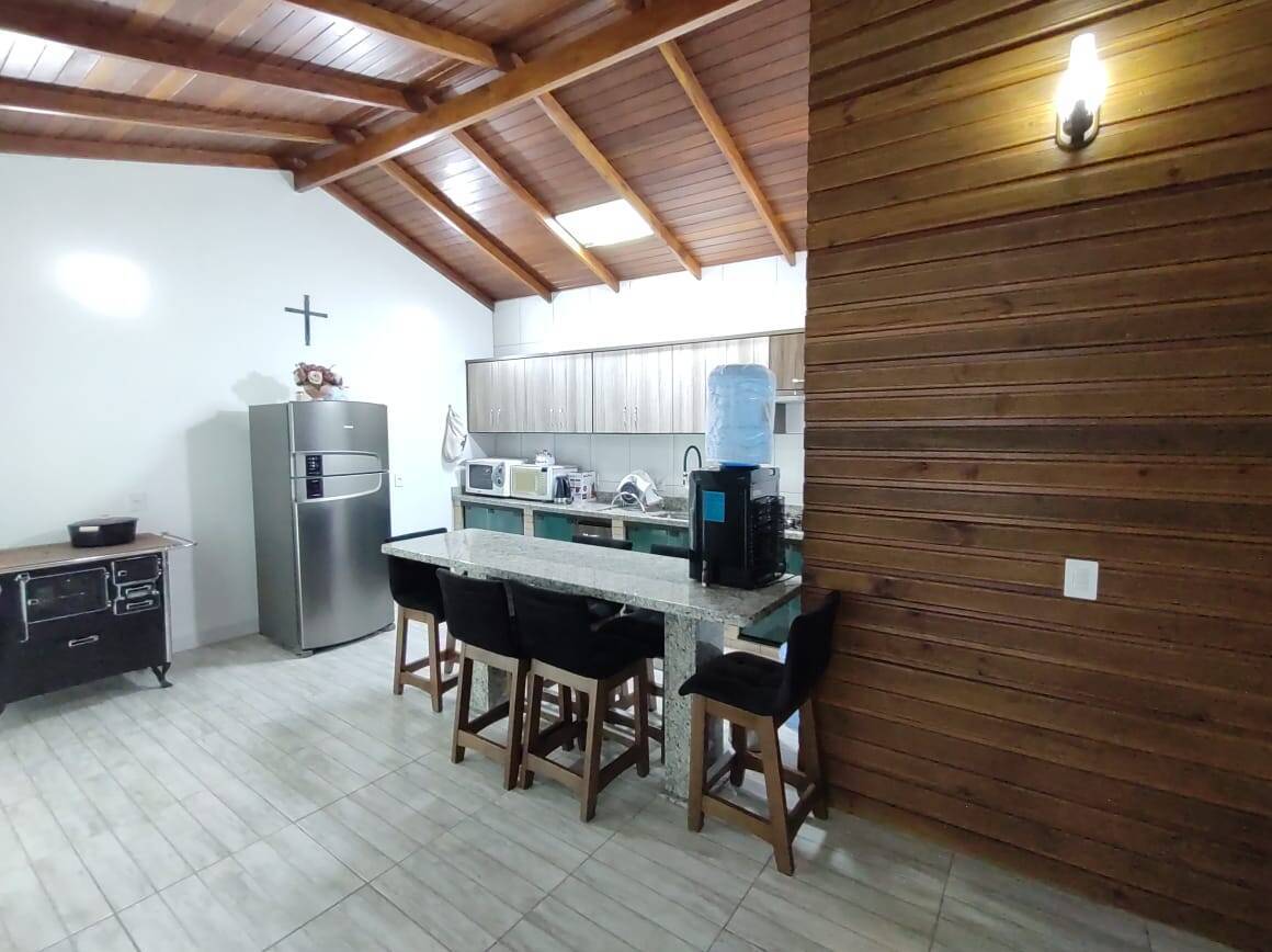 Casa à venda com 3 quartos, 206m² - Foto 22