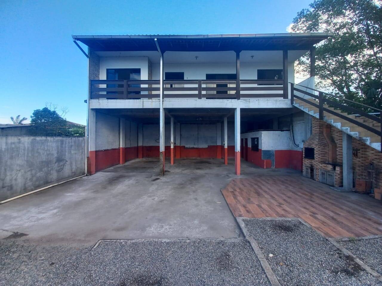 Sobrado à venda com 2 quartos, 168m² - Foto 2