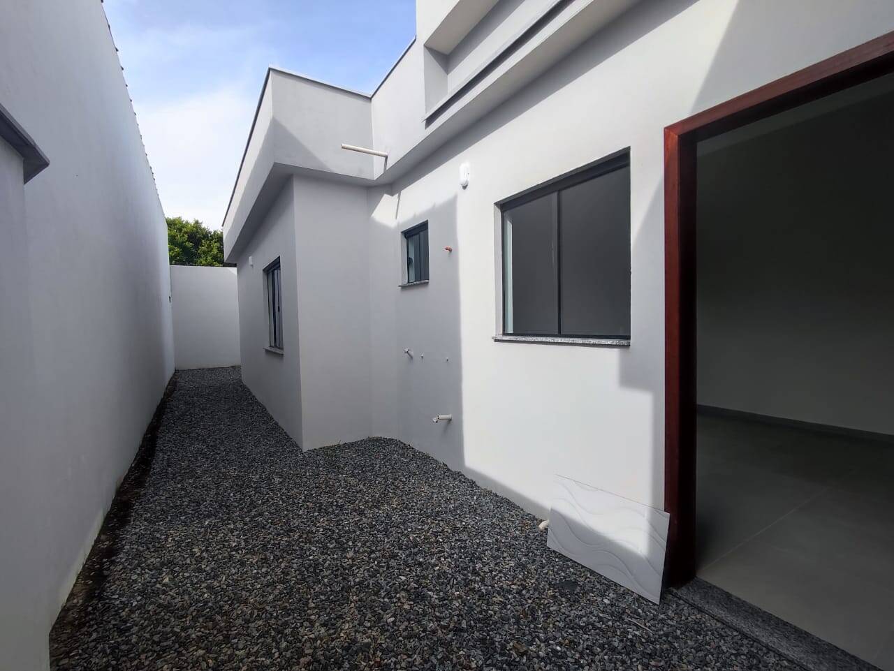 Casa à venda com 2 quartos, 78m² - Foto 9