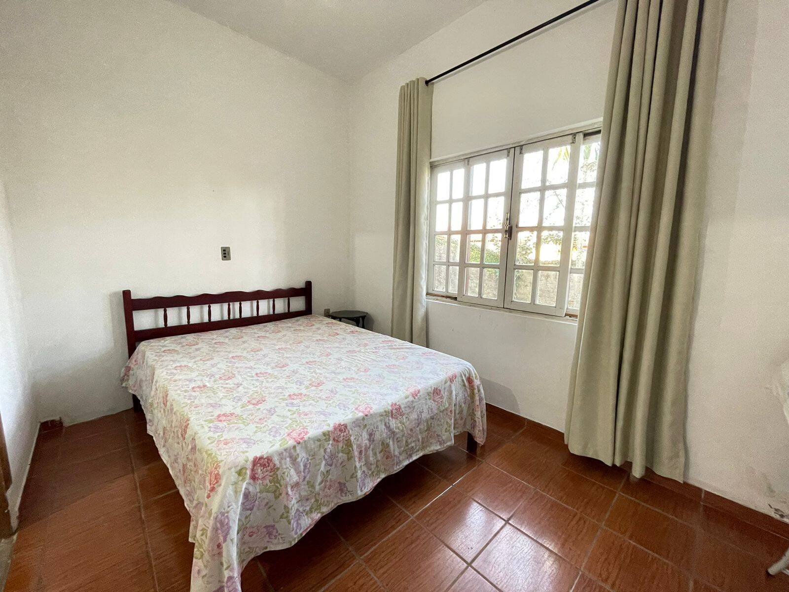 Casa à venda com 4 quartos, 300m² - Foto 23