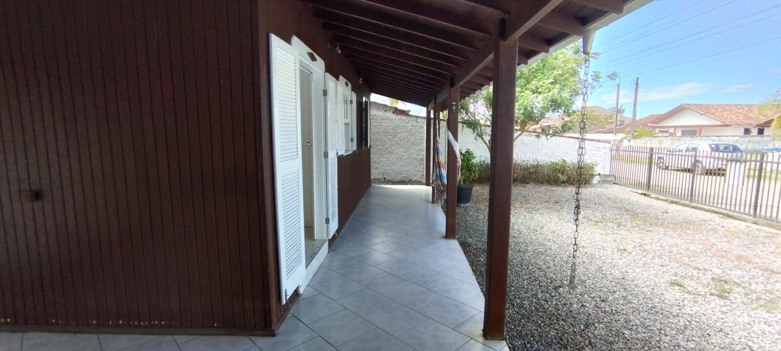 Casa à venda com 3 quartos, 145m² - Foto 4