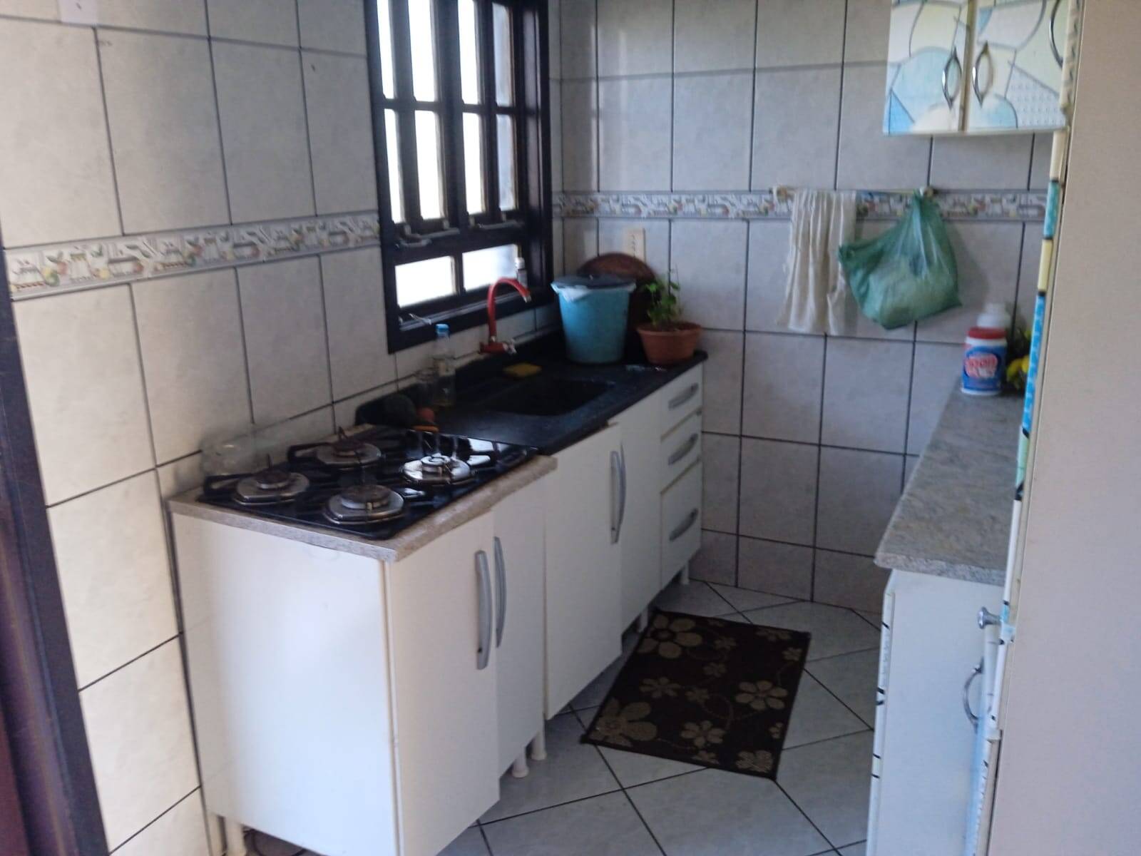 Casa à venda com 4 quartos, 200m² - Foto 27