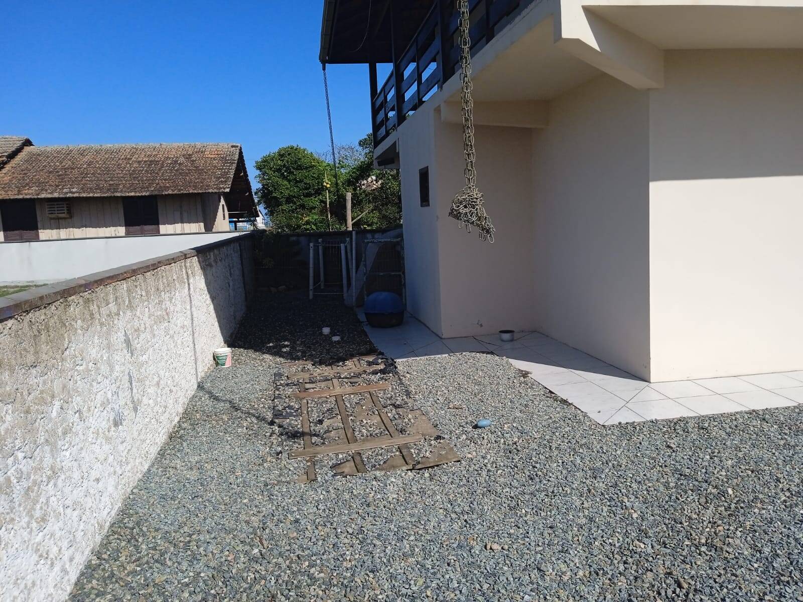 Casa à venda com 4 quartos, 200m² - Foto 5