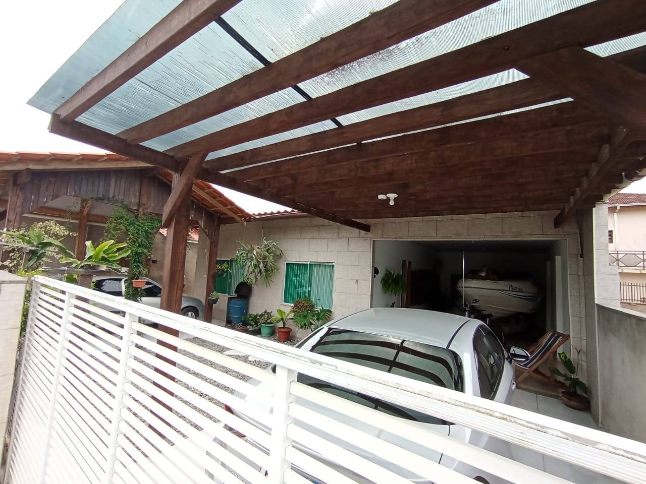 Casa à venda com 4 quartos, 180m² - Foto 3