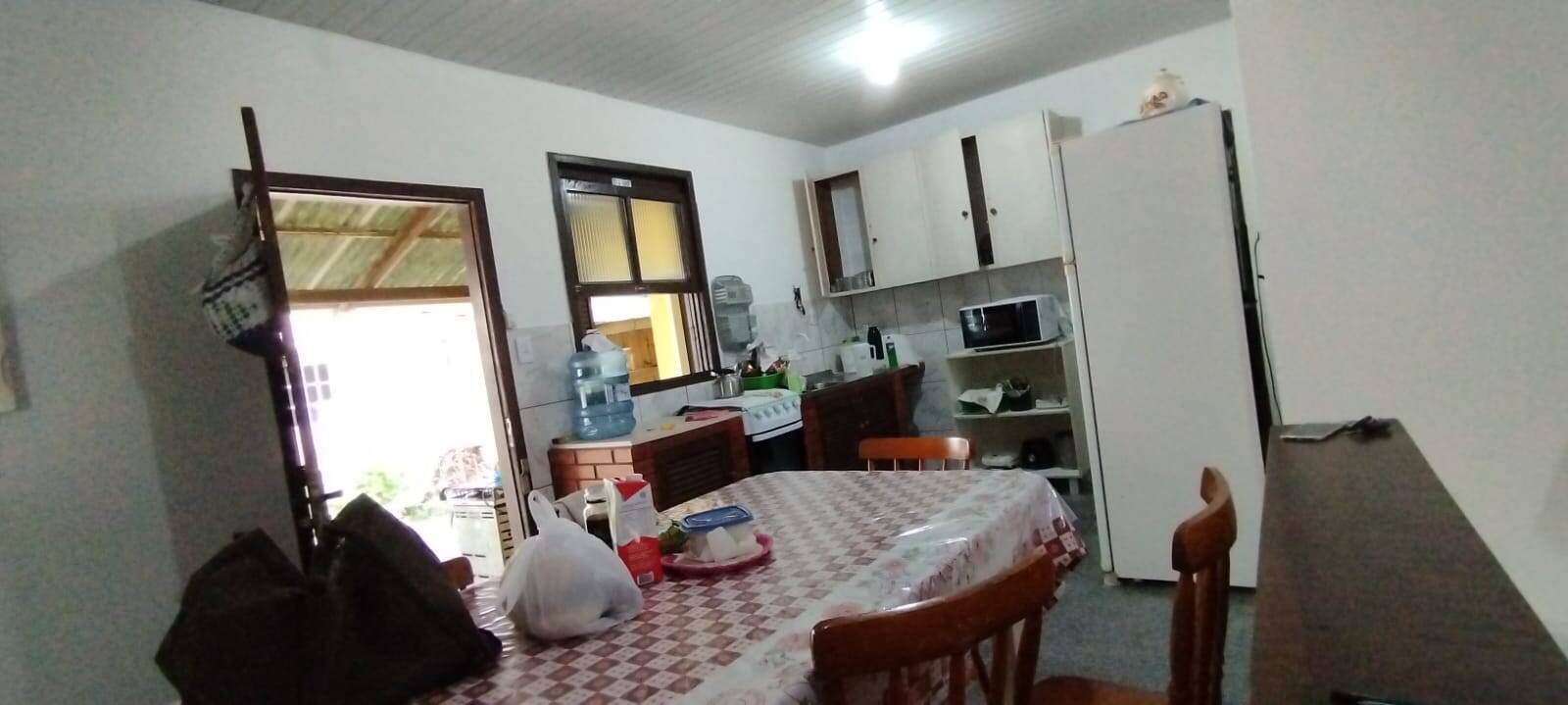 Casa à venda com 3 quartos, 140m² - Foto 3