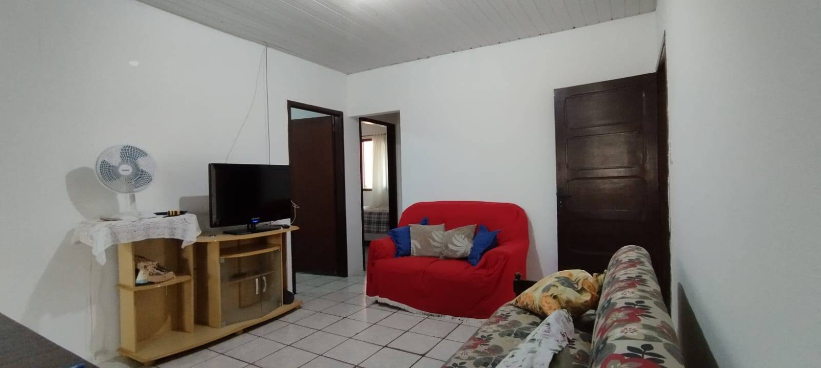 Casa à venda com 3 quartos, 140m² - Foto 4