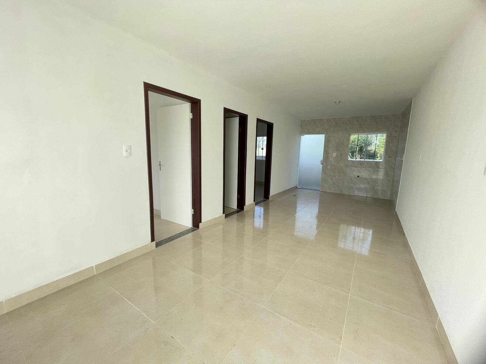 Casa à venda com 2 quartos, 53m² - Foto 5