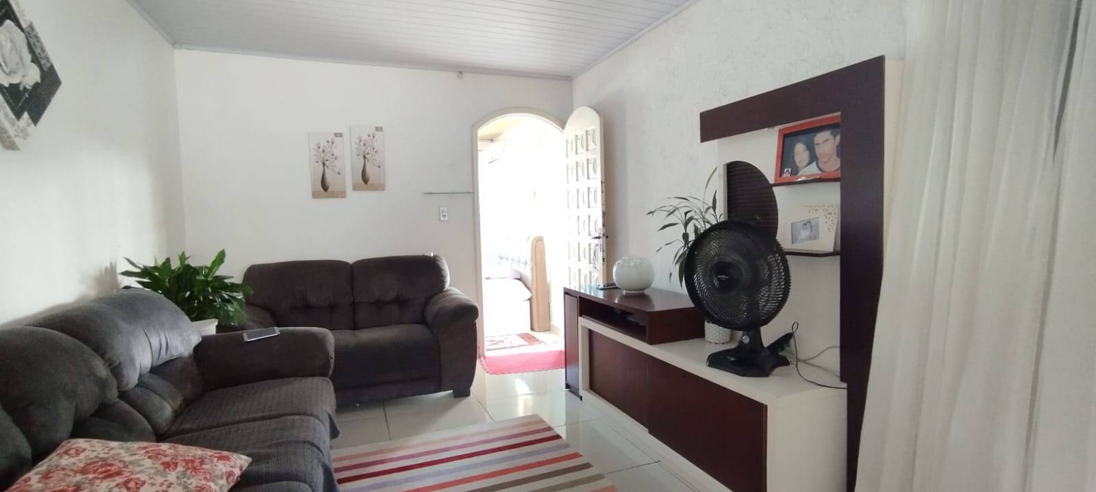 Casa à venda com 3 quartos, 190m² - Foto 4