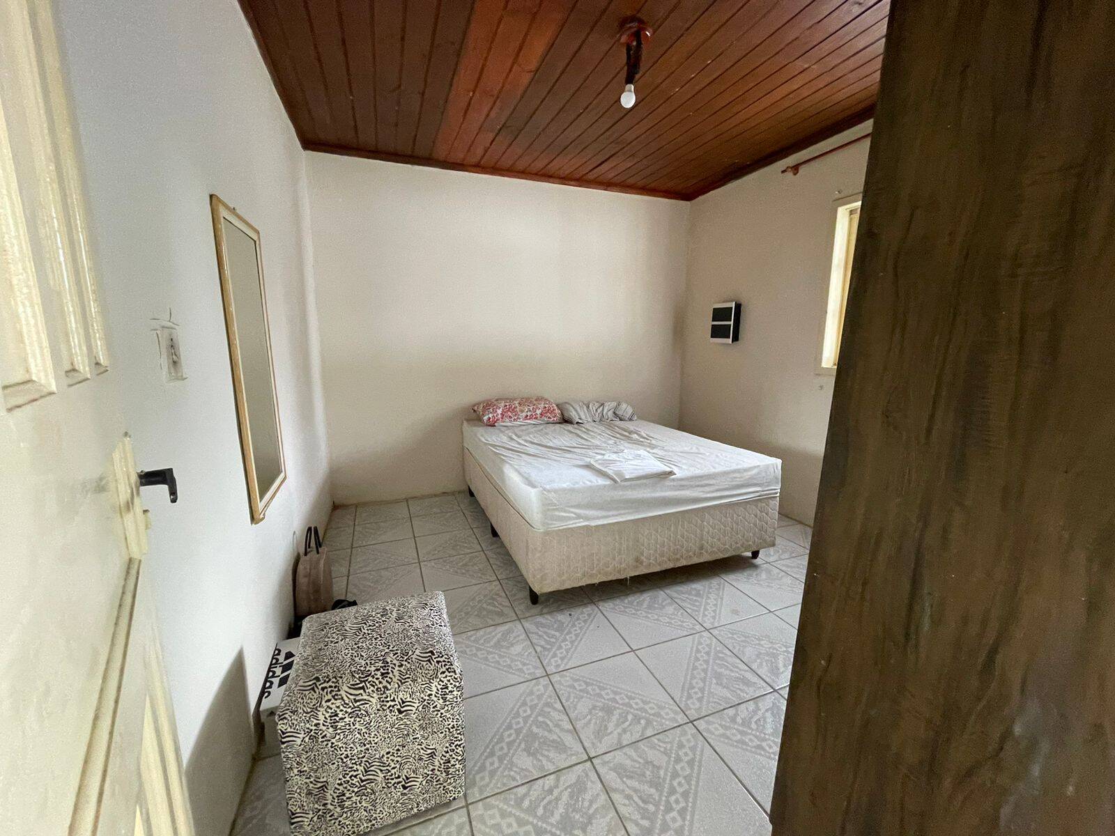 Casa à venda com 4 quartos, 143m² - Foto 11