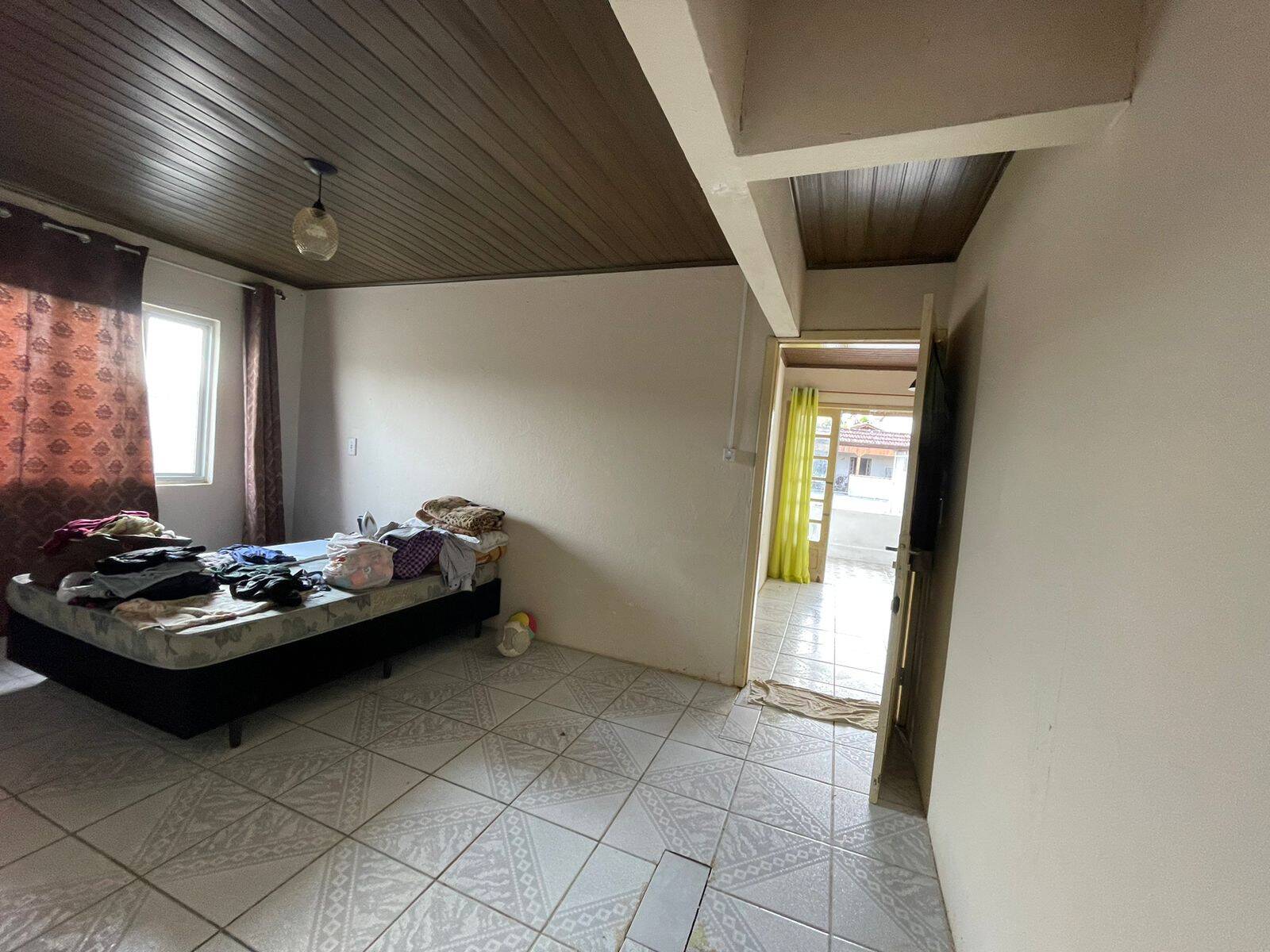 Casa à venda com 4 quartos, 143m² - Foto 12