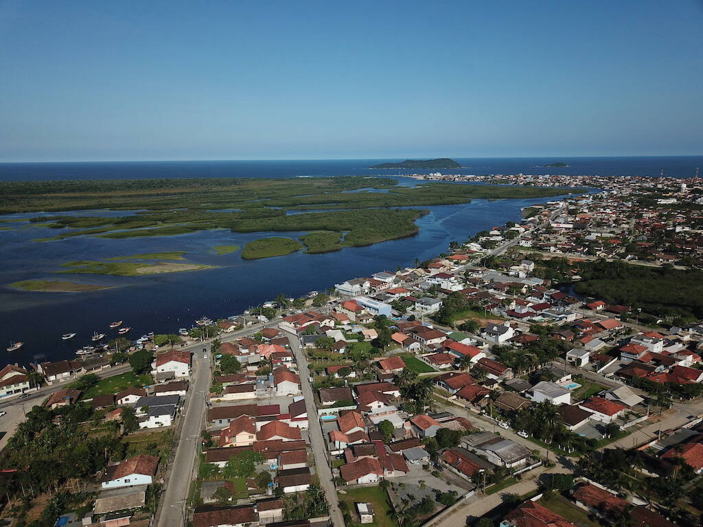 Casa à venda com 4 quartos, 300m² - Foto 35