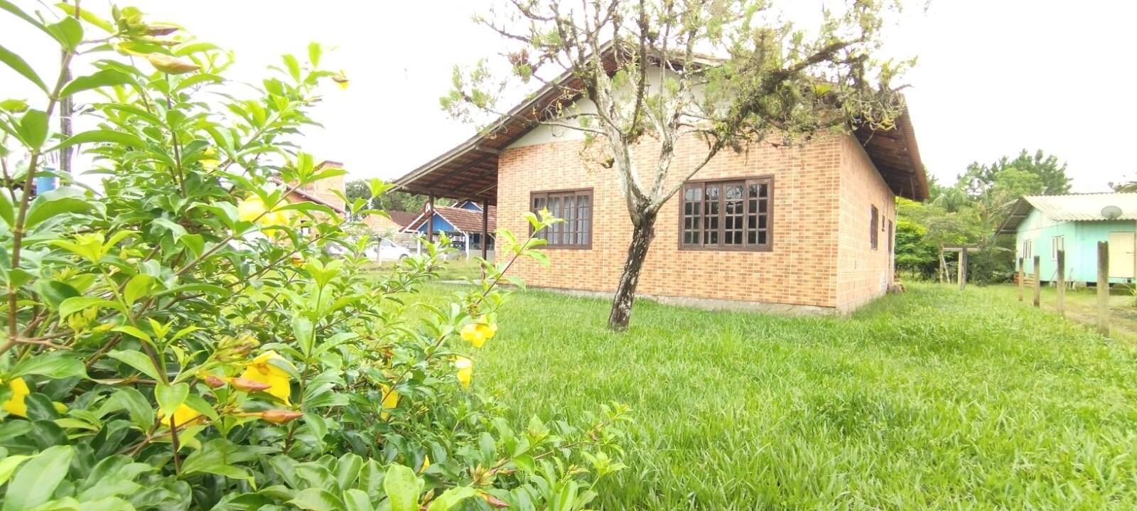 Casa à venda com 4 quartos, 87m² - Foto 1