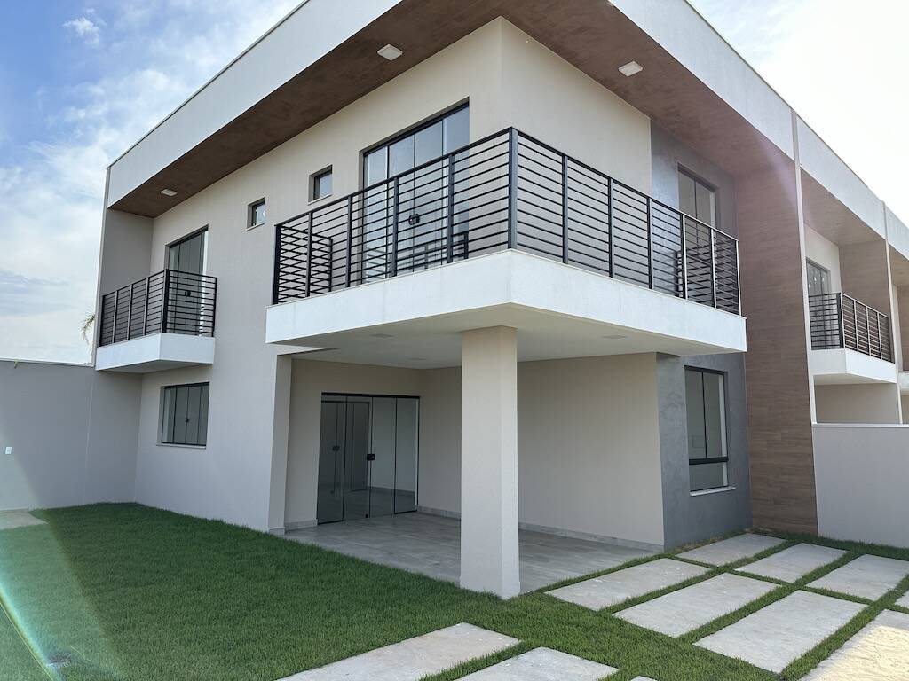 Sobrado à venda com 3 quartos, 120m² - Foto 2