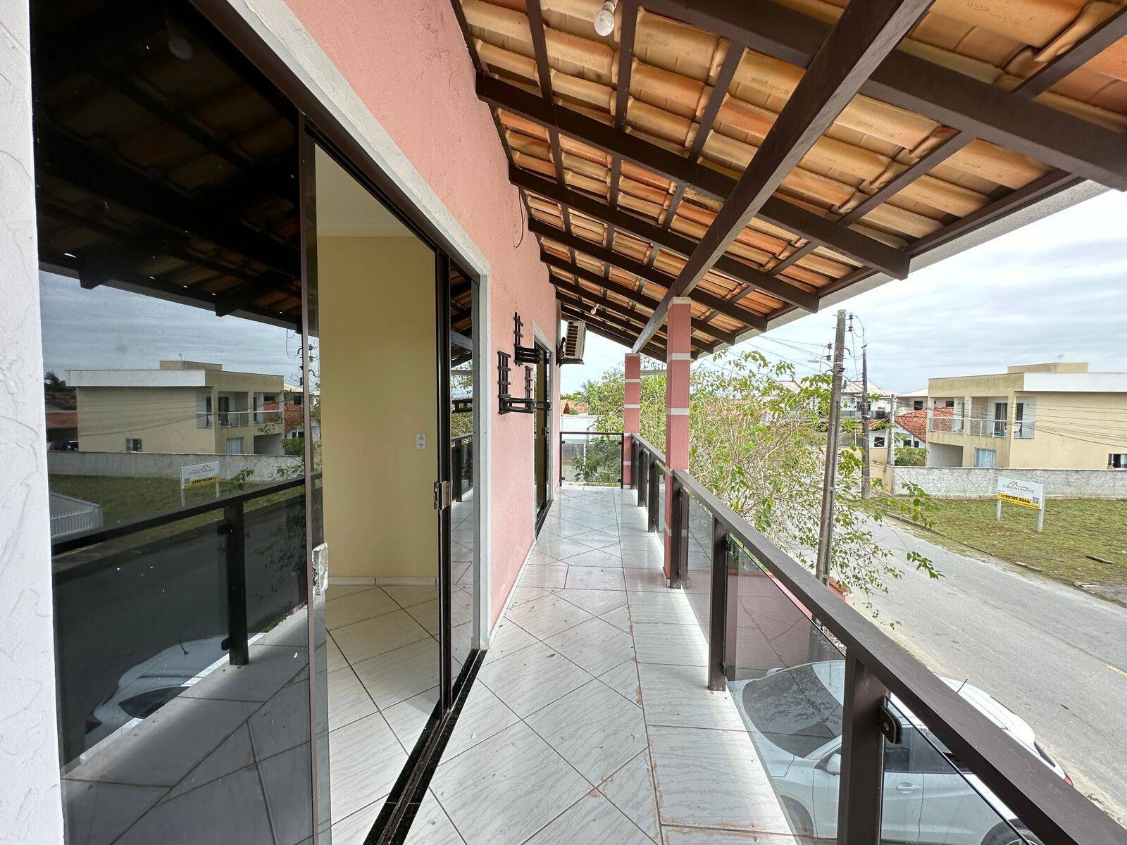 Sobrado à venda com 3 quartos, 137m² - Foto 4