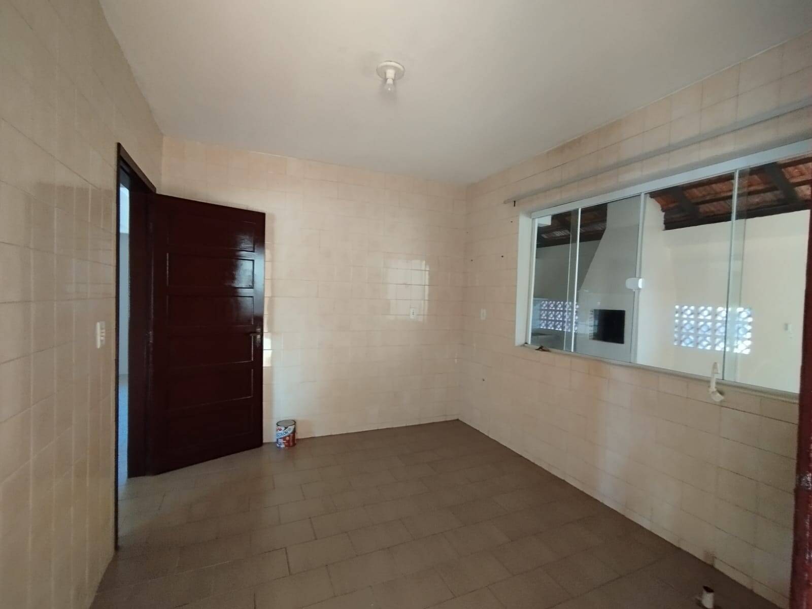 Casa à venda com 3 quartos, 184m² - Foto 6