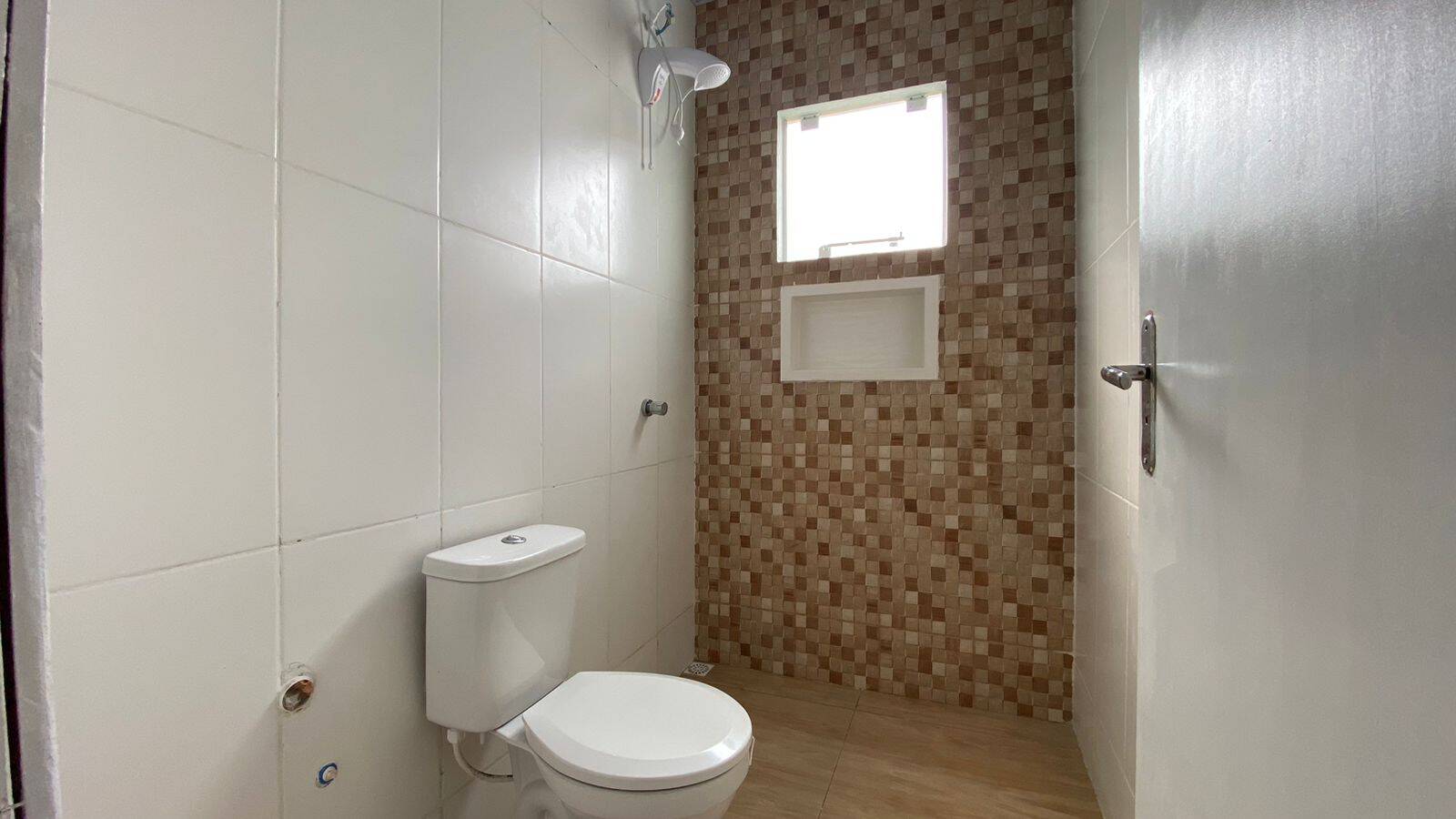 Casa à venda com 2 quartos, 150m² - Foto 12