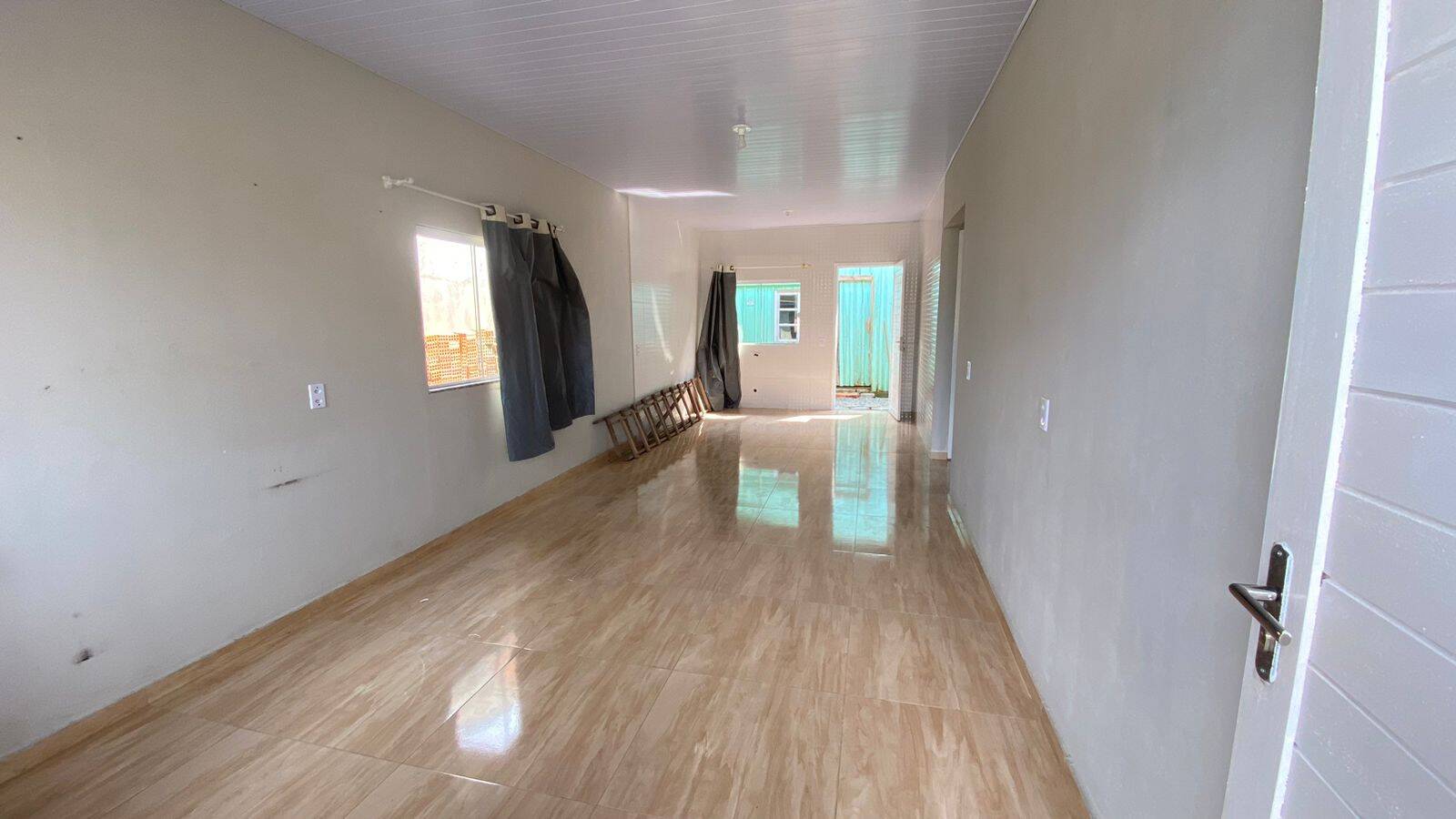 Casa à venda com 2 quartos, 150m² - Foto 6