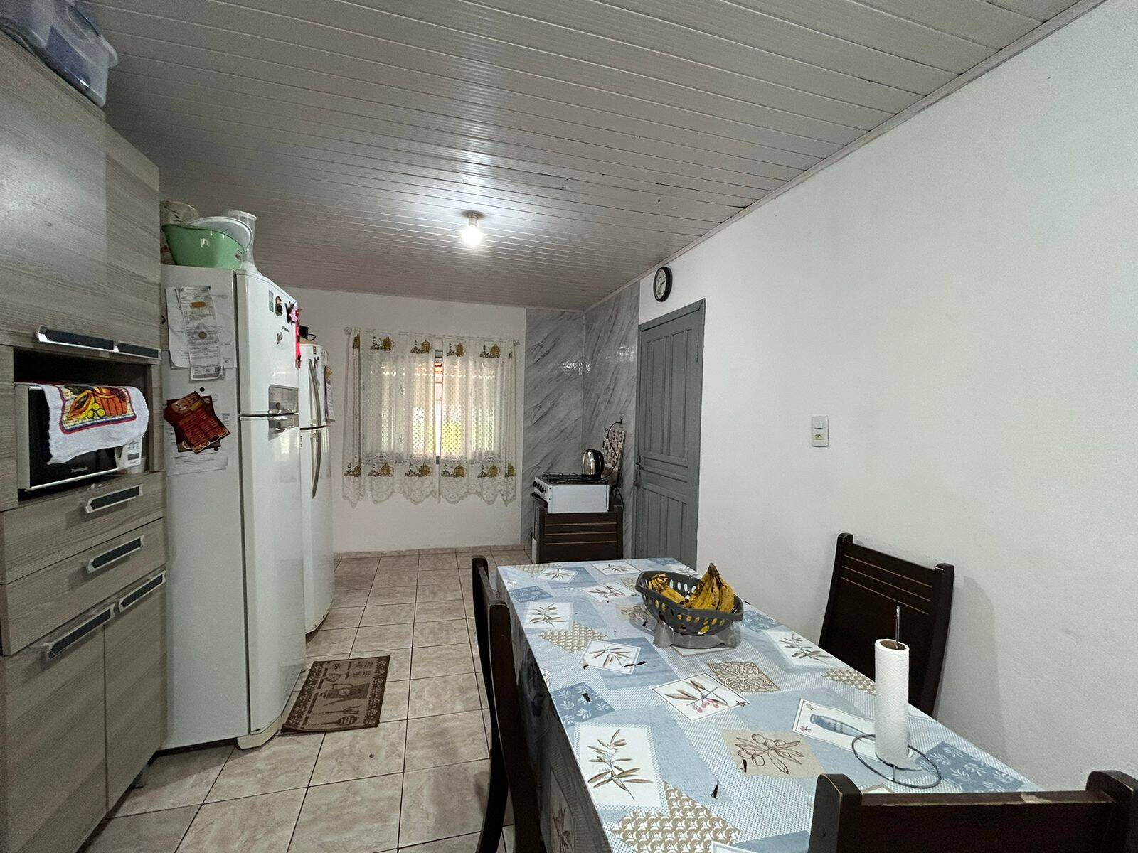 Casa à venda com 2 quartos, 120m² - Foto 8