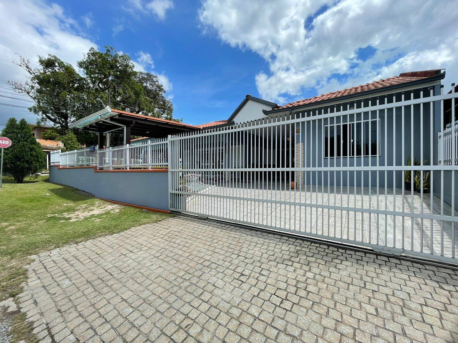 Casa à venda com 4 quartos, 134m² - Foto 27