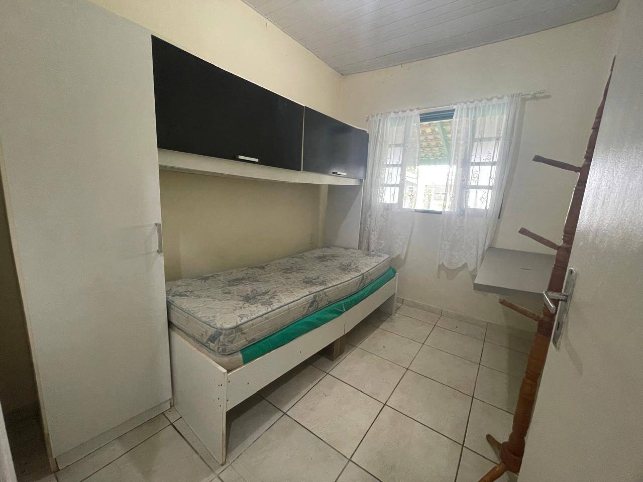 Casa à venda com 3 quartos, 70m² - Foto 11