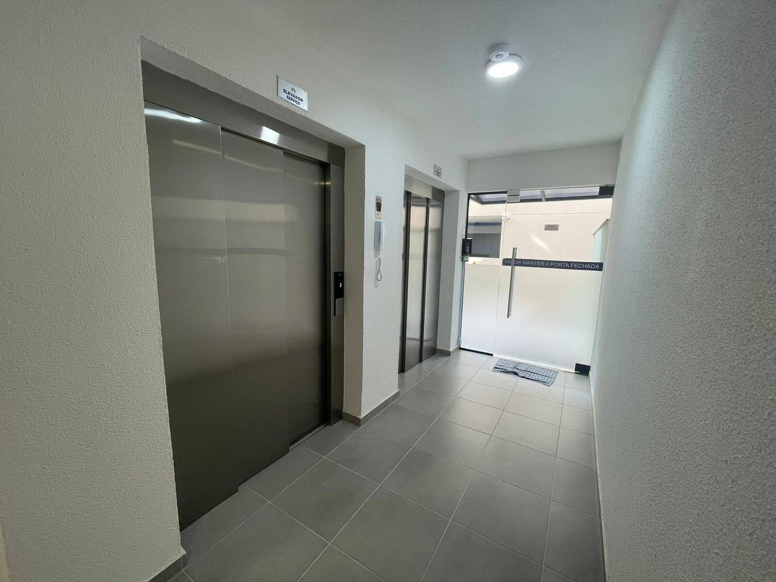 Apartamento à venda com 2 quartos, 63m² - Foto 6