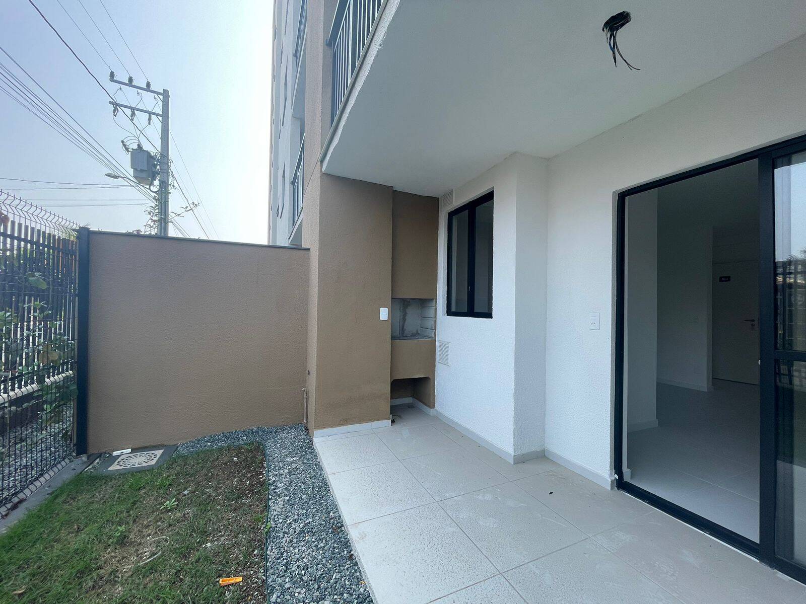 Apartamento à venda com 2 quartos, 63m² - Foto 4