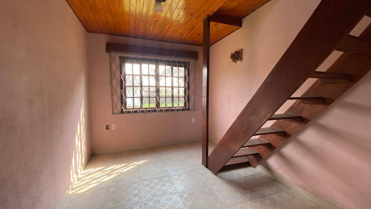 Casa à venda com 3 quartos, 98m² - Foto 18