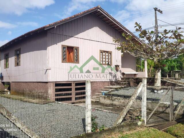 #0320 - Casa para Venda em Balneário Barra do Sul - SC
