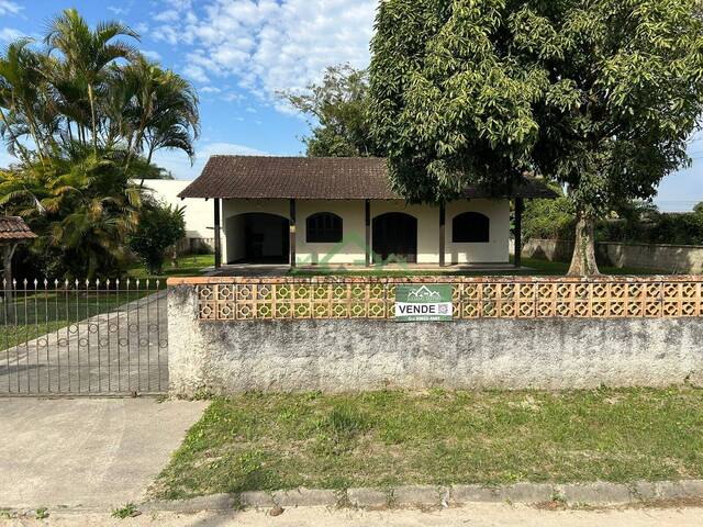 #2598 - Casa para Venda em Balneário Barra do Sul - SC - 1