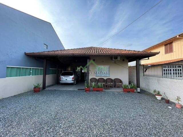 #2610 - Casa para Venda em Balneário Barra do Sul - SC - 2