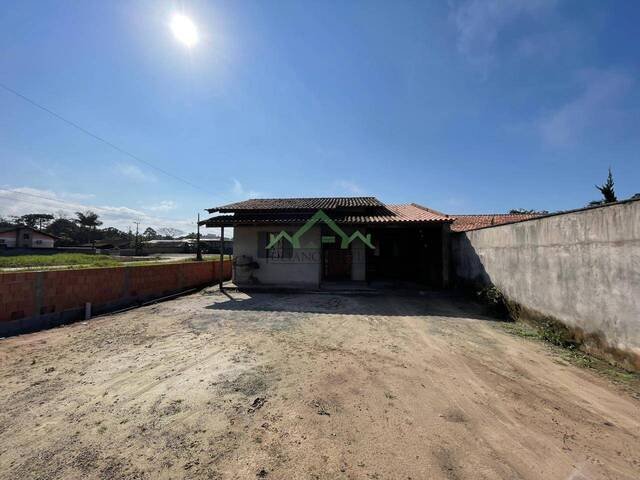 #2382 - Casa para Venda em Balneário Barra do Sul - SC