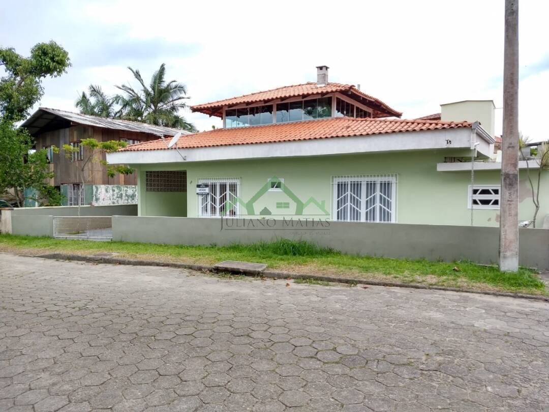 Casa à venda com 4 quartos, 96m² - Foto 4