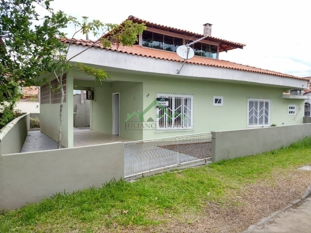 Casa à venda com 4 quartos, 96m² - Foto 3