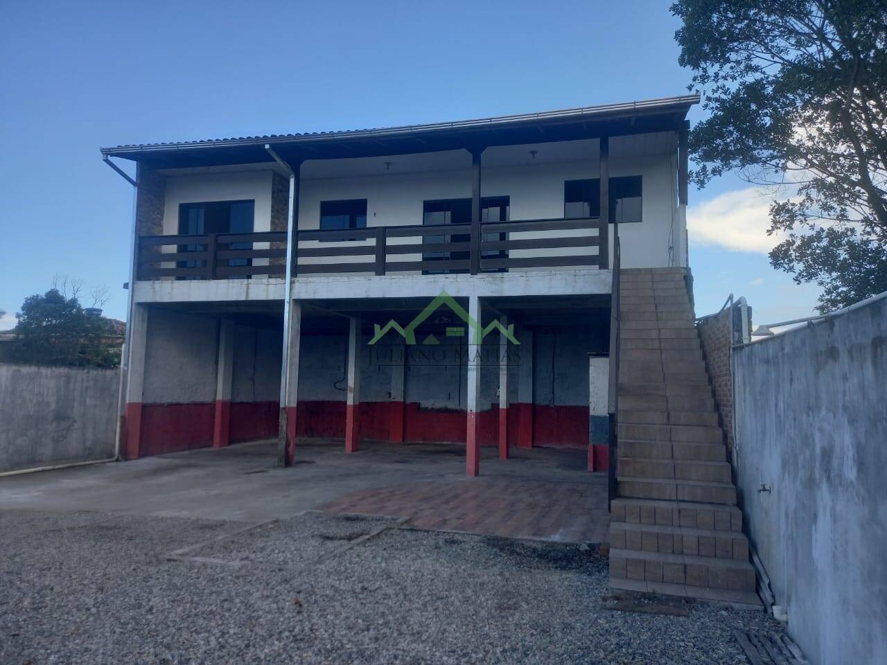 Sobrado à venda com 2 quartos, 168m² - Foto 3