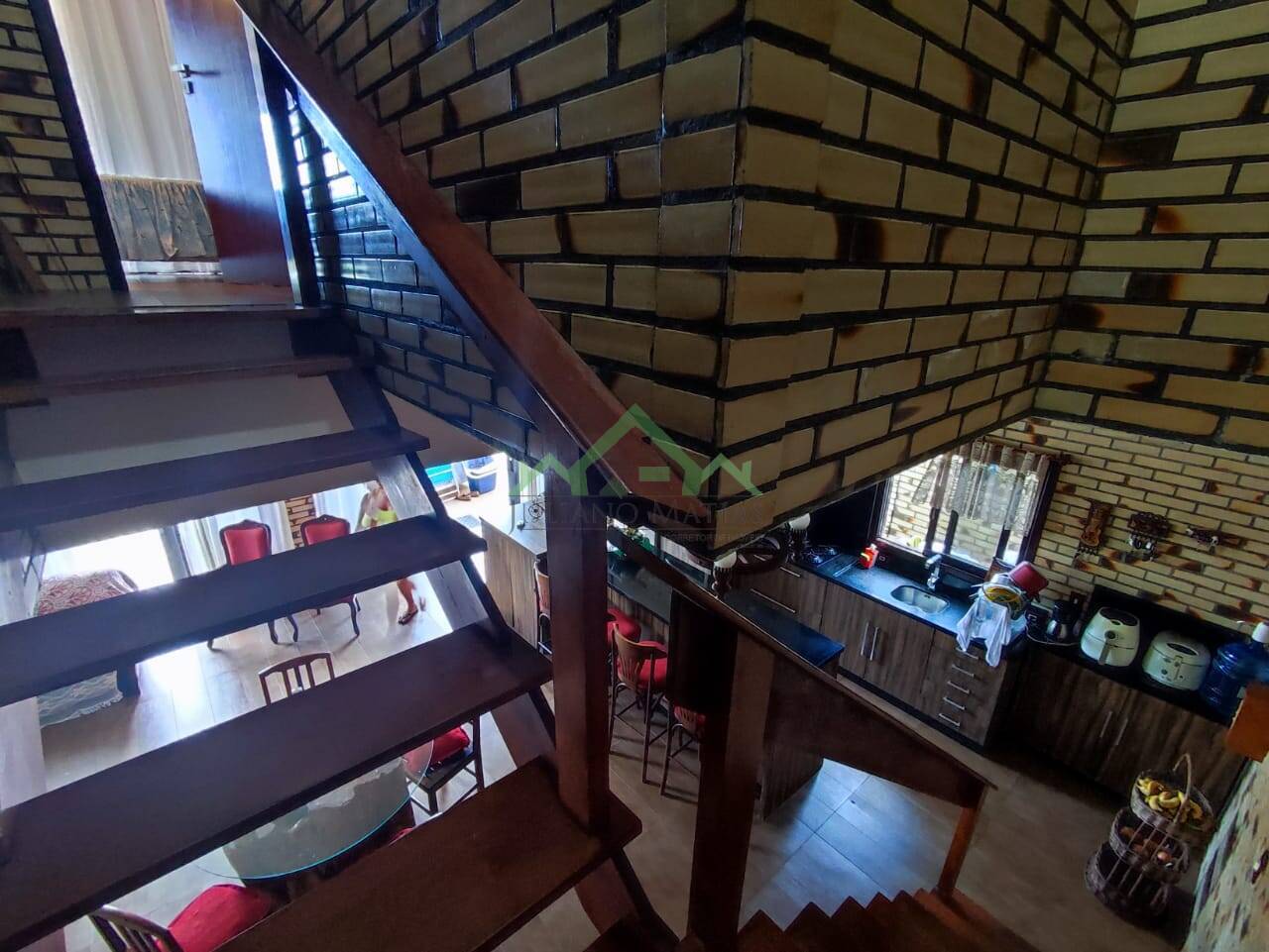 Casa à venda com 3 quartos, 200m² - Foto 14