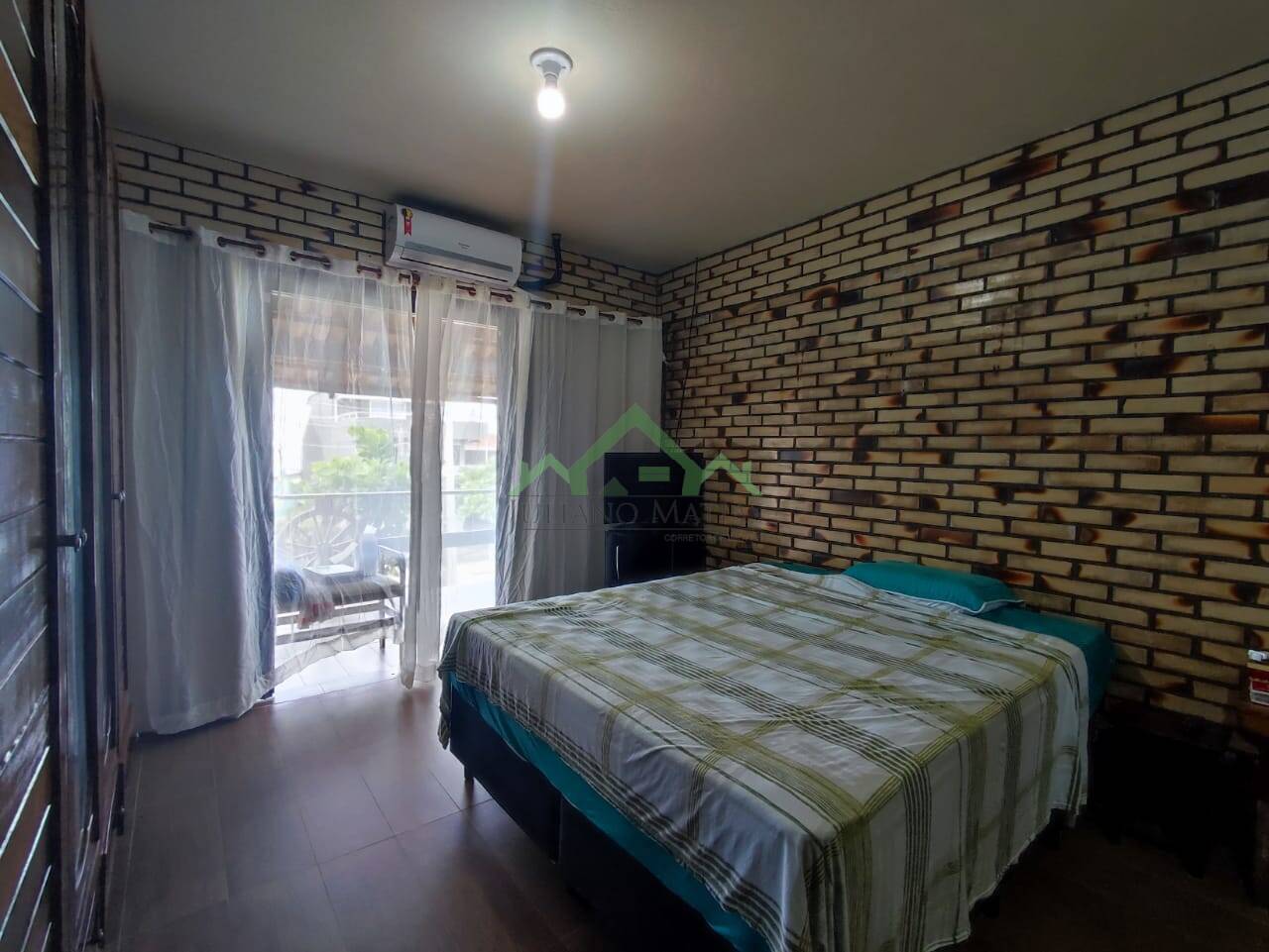 Casa à venda com 3 quartos, 200m² - Foto 15