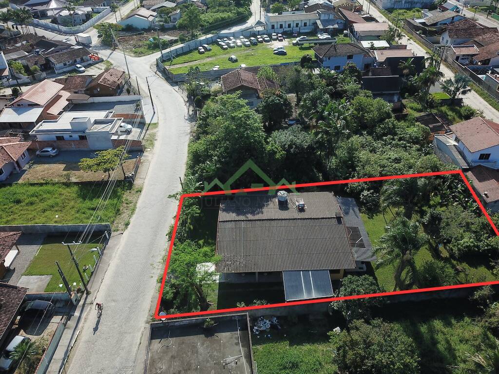 Casa à venda com 4 quartos, 300m² - Foto 32