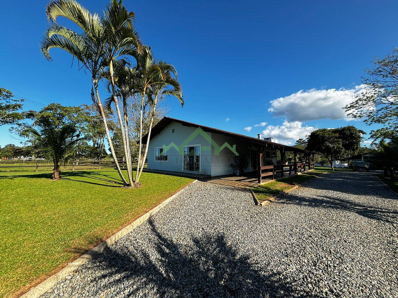 Fazenda à venda com 4 quartos, 150m² - Foto 3