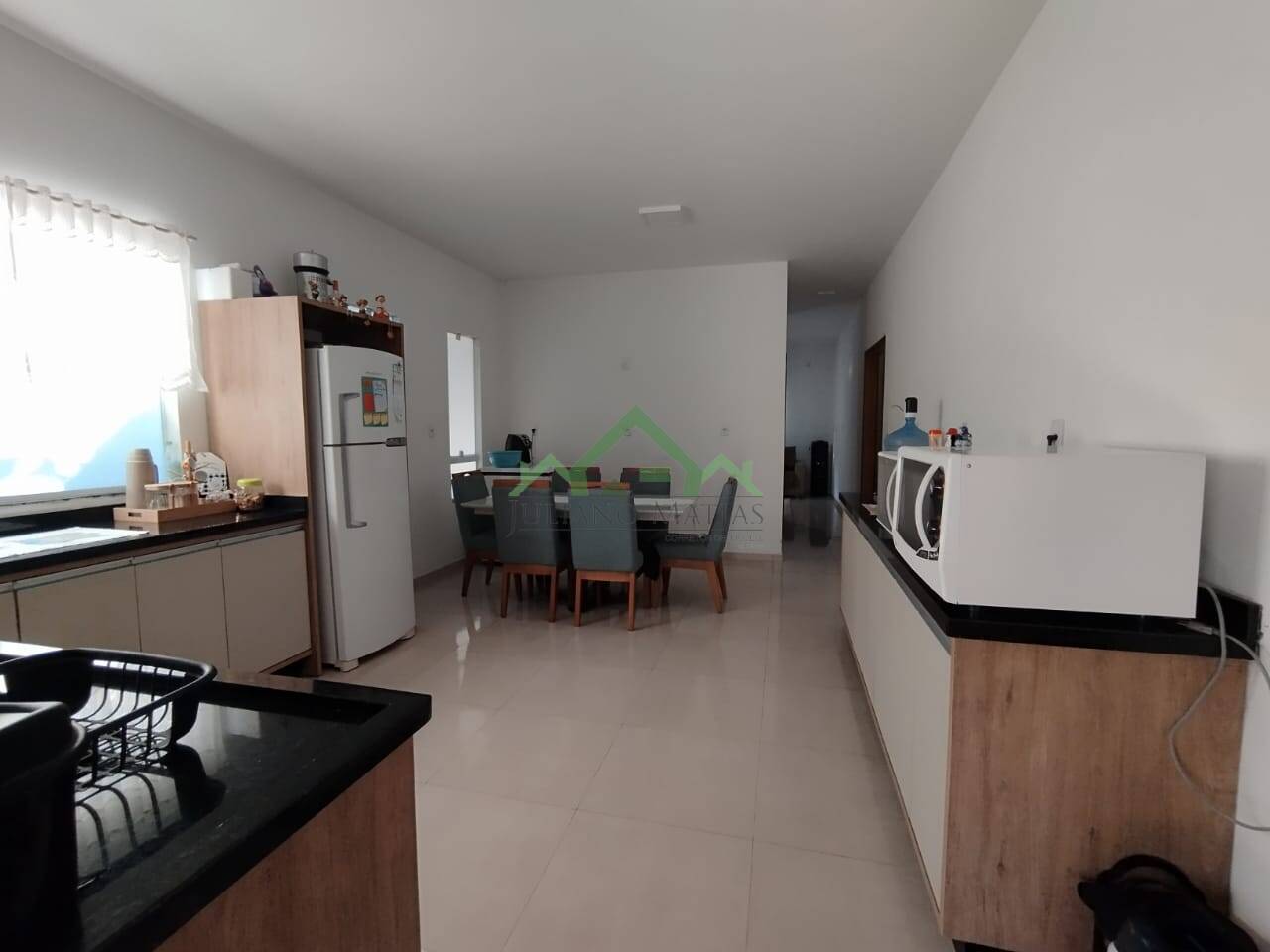 Casa à venda com 4 quartos, 110m² - Foto 14