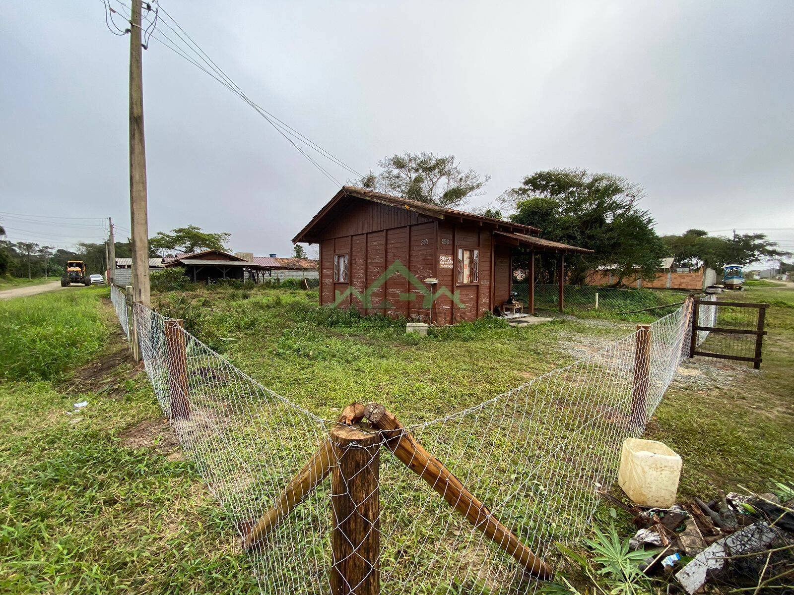 Casa à venda com 2 quartos, 40m² - Foto 7